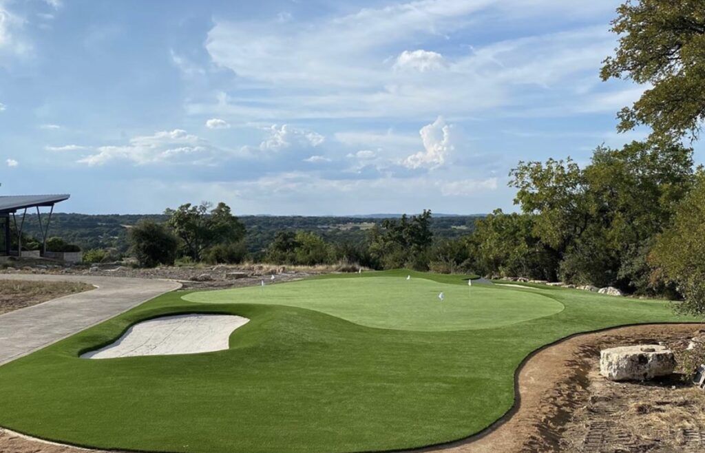 Artificial Backyard Putting Green with Sand Bunkers
