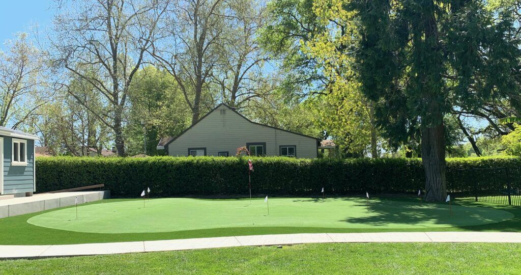 Artificial Turf Putting Green